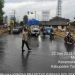 Meski Di Guyur Hujan Anggota Polsek Rajeg Tetap Mengatur Lalin