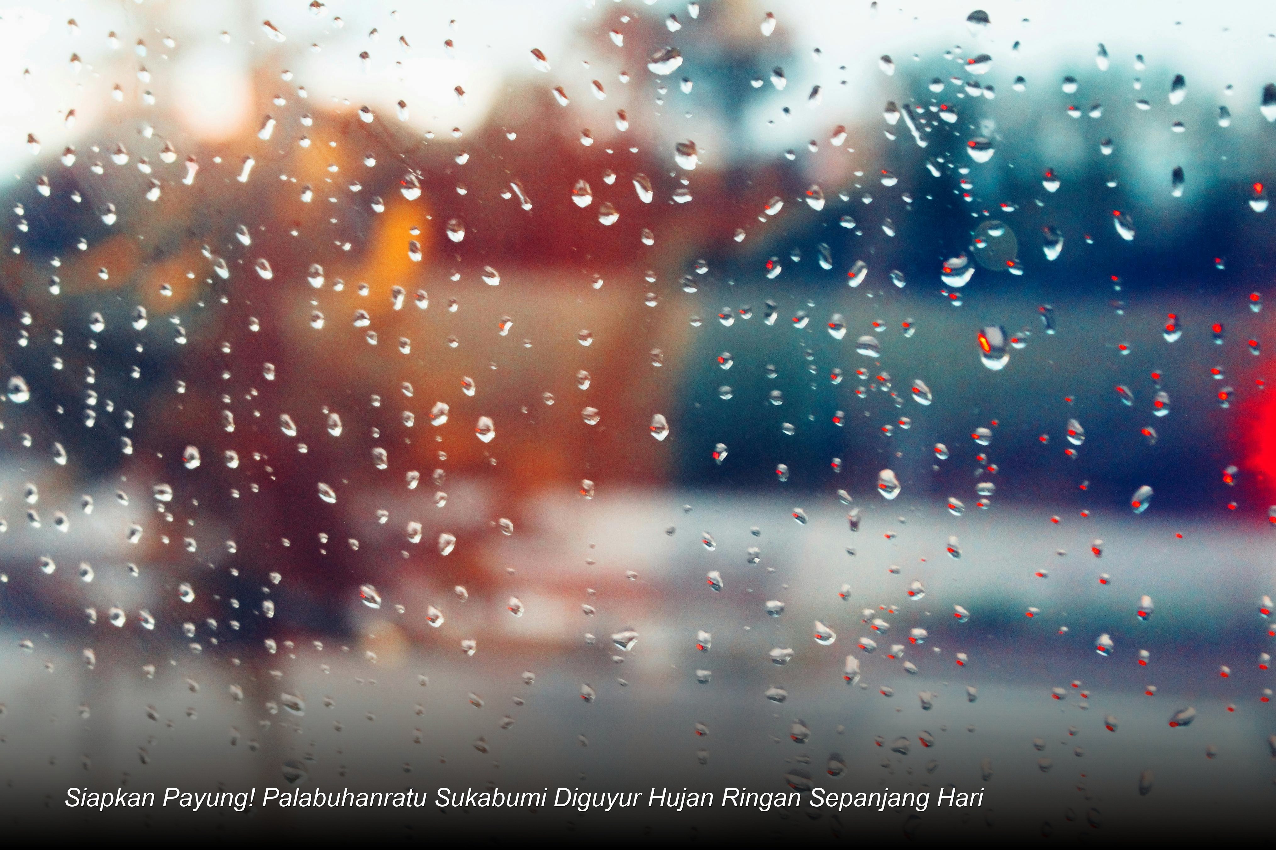 Siapkan Payung! Palabuhanratu Sukabumi Diguyur Hujan Ringan Sepanjang Hari