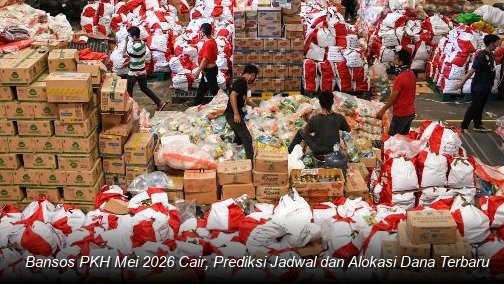INFO RESMI KEMENSOS - Tampilan layar ponsel menunjukkan proses verifikasi data penerima bantuan sosial melalui situs resmi Kemensos.
