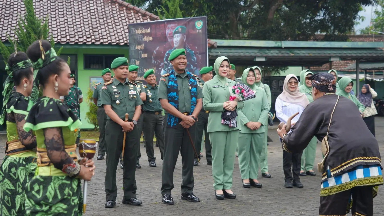 Danrem 064 MY Brigjen TNI Daru Cahyadi Soeprapto Ingatkan Disiplin Prajurit dan Bahaya Judi Online di Pandeglang