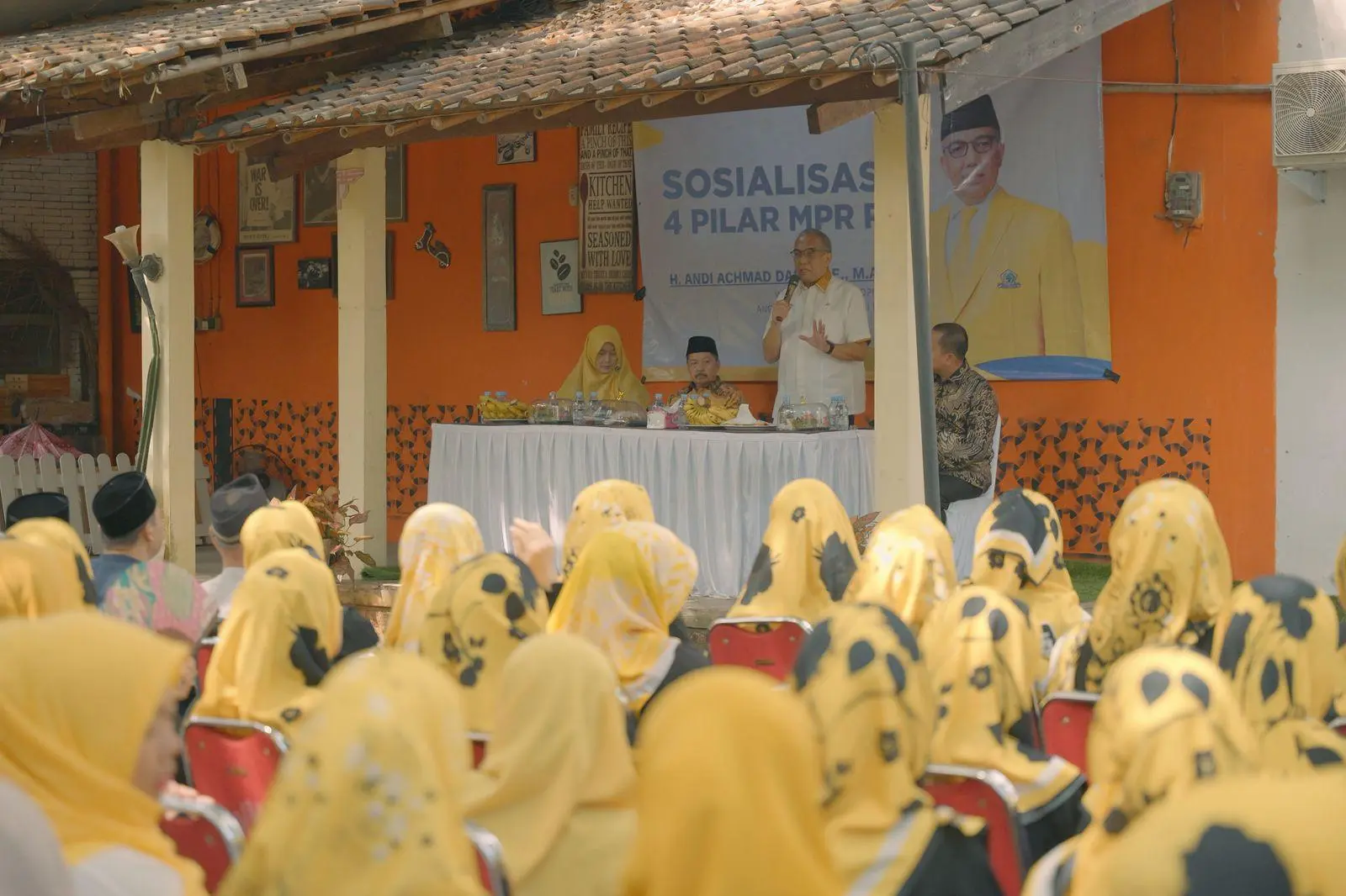 Sosialisasi Empat Pilar MPR RI Bersama Majelis Taklim Tangerang Selatan