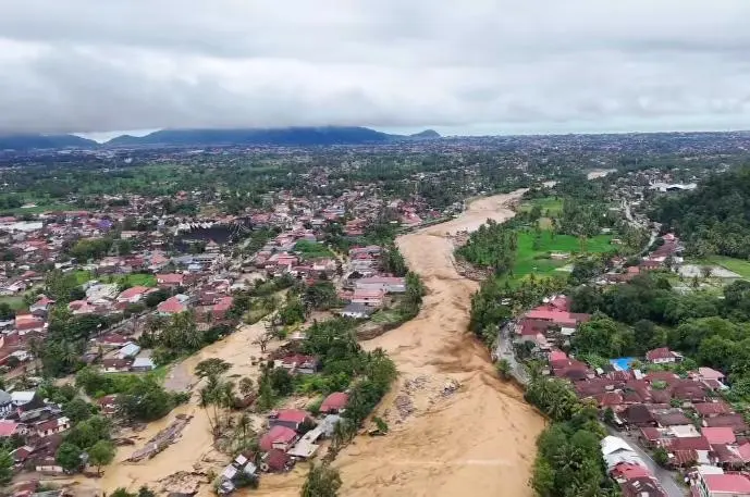 Polemik Desakan Irman Gusman untuk Status Bencana Nasional di Sumbar