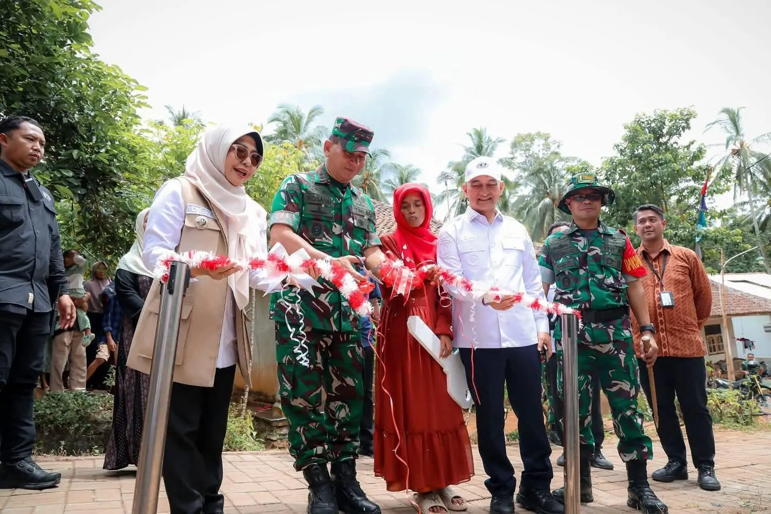TMMD Bangun Infrastruktur di Pandeglang untuk Pembangunan Desa