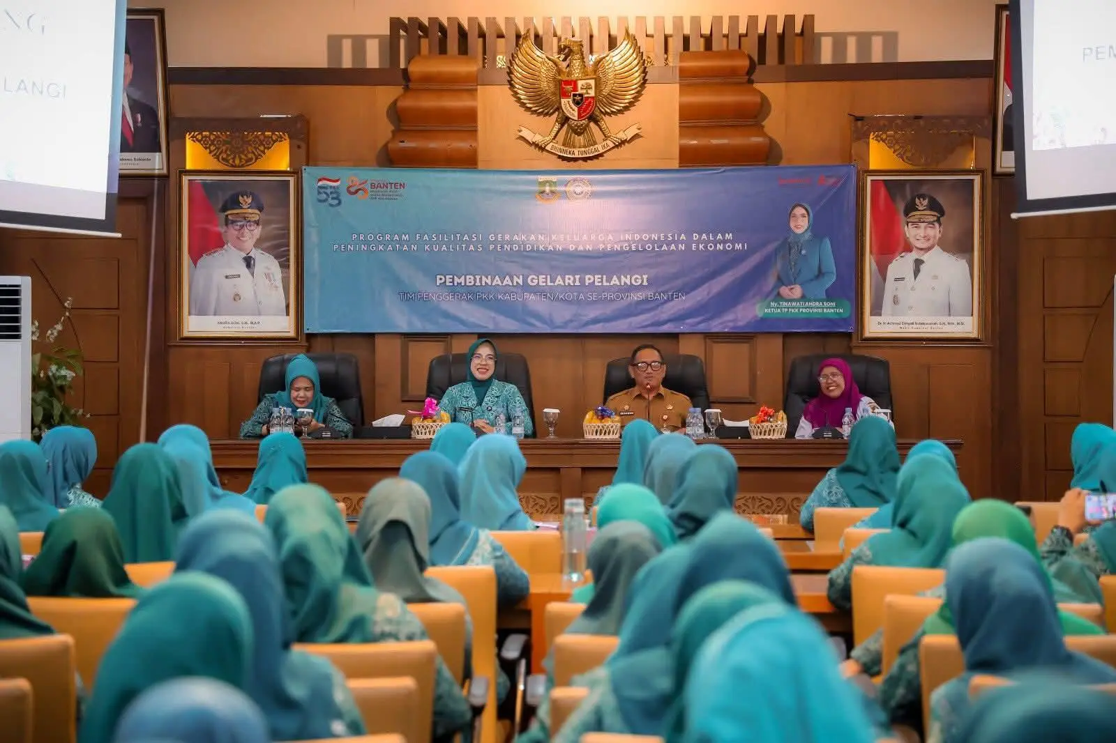 Perempuan Desa Berdaya, Desa Maju: Gelari Pelangi di Banten