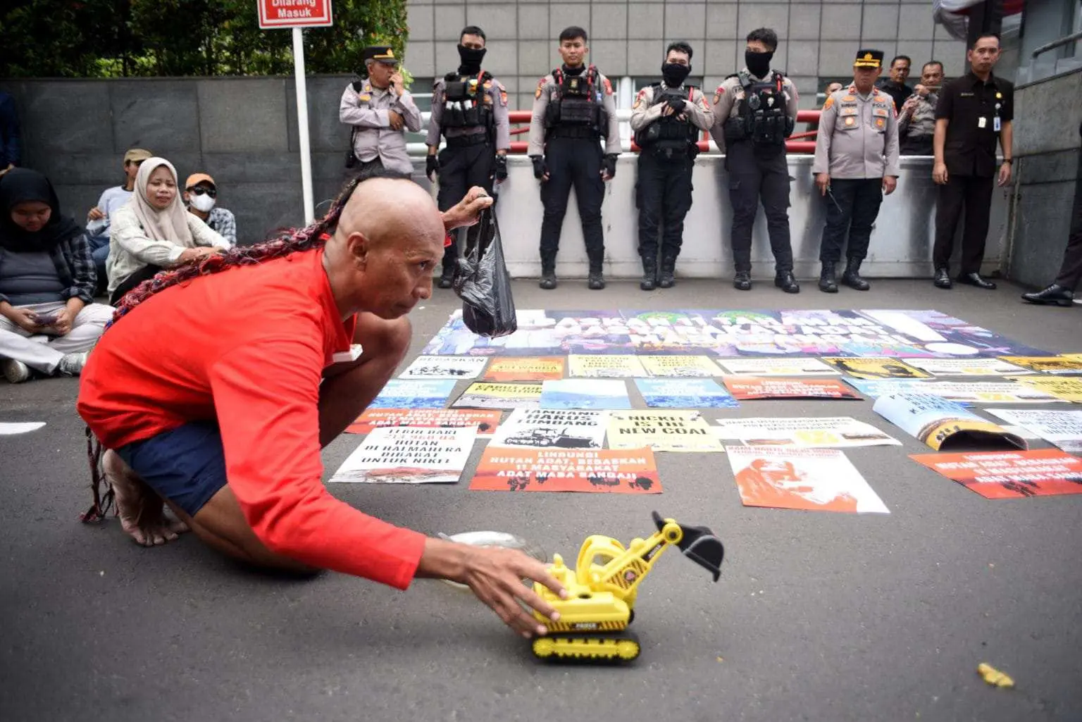 Protes Masyarakat Adat Maba Sangaji Terhadap PT Position