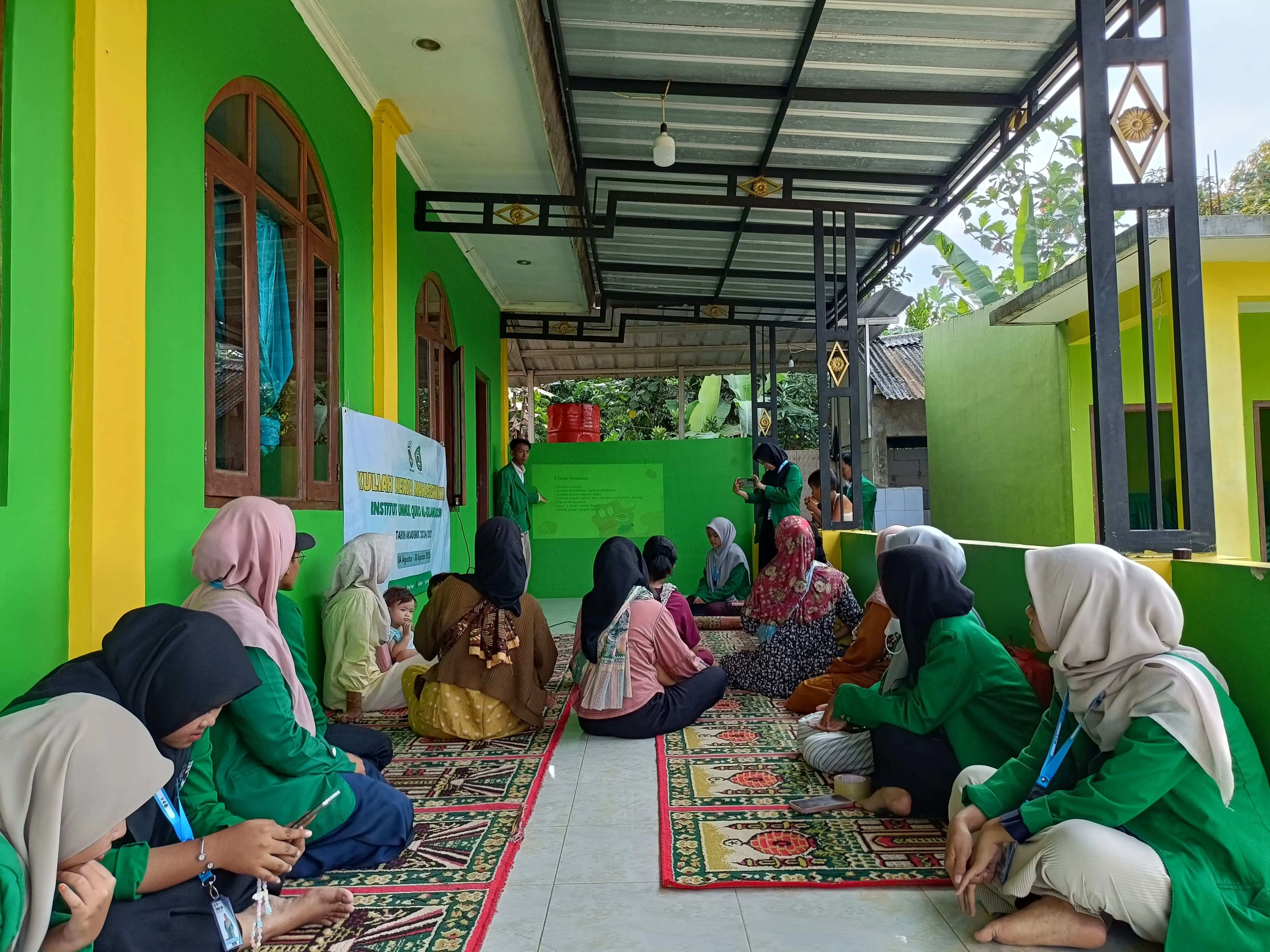 KKM 26 IUQI Bogor Adakan Edukasi PHBS dan Seminar Gizi di Sinarjaya