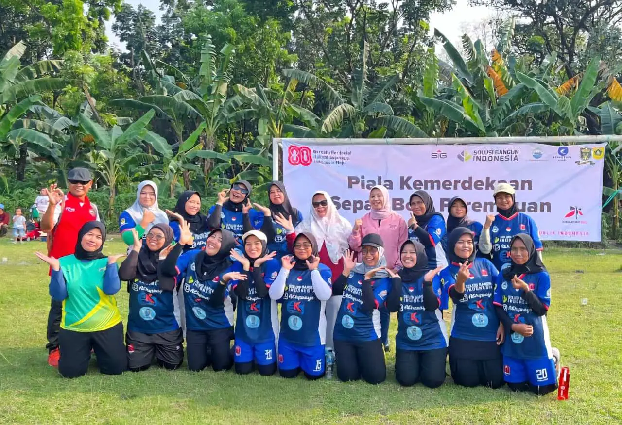 Solusi Bangun Indonesia Berikan Beasiswa untuk 500 Siswa Merdeka