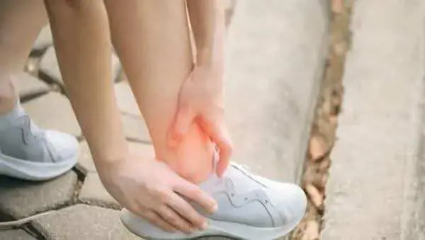 Cedera Saat Olahraga? Ini Penjelasan Dokter tentang Pemanasan