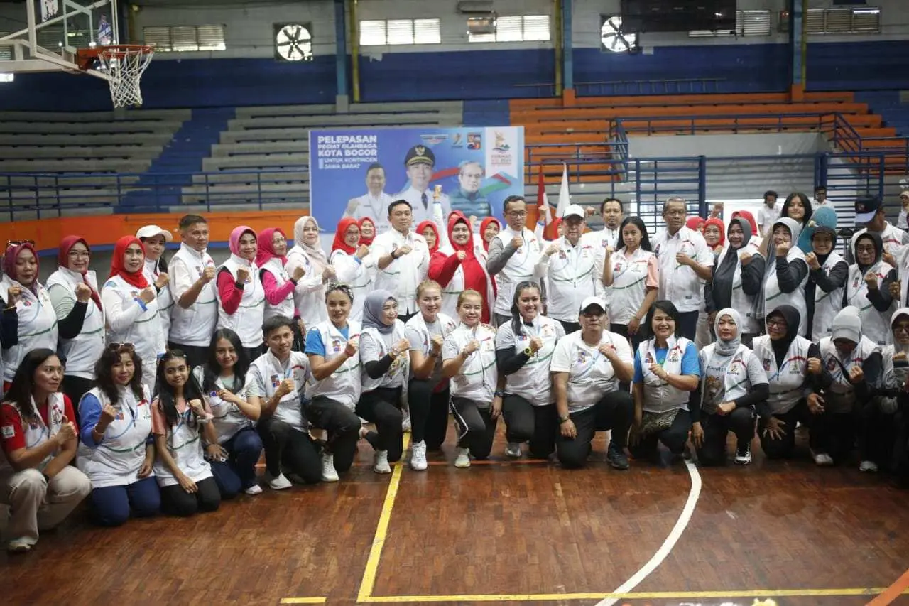Kadispora Bogor Lepas 57 Pegiat Olahraga untuk FORNAS VIII