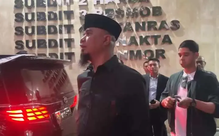 Ahmad Dhani Laporkan Lita Gading ke Polisi Terkait Dugaan Eksploitasi Anak