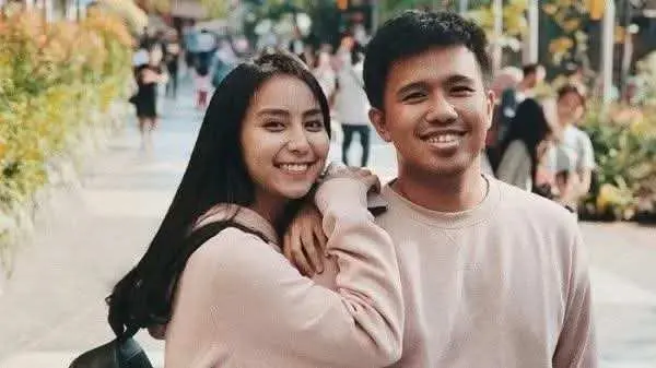 Perubahan Hidup Clairine Clay Setelah Menjadi Ibu