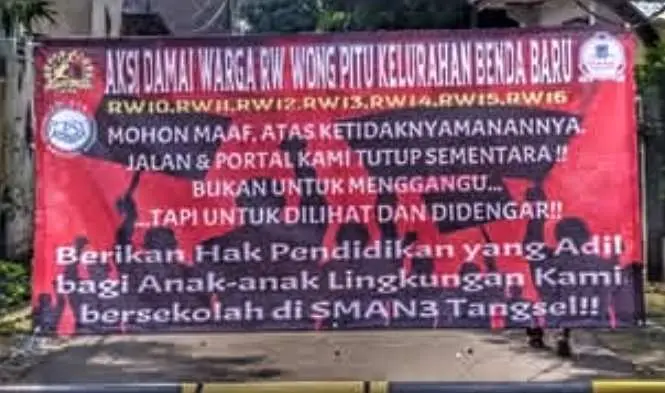 Kisruh SPMB 2025, Warga Tangsel Menolak Pembongkaran Portal Akses SMAN 3