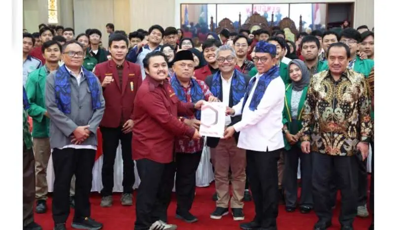 Gubernur Andra Soni Dorong Mahasiswa BEM PTMA Berkontribusi untuk Banten