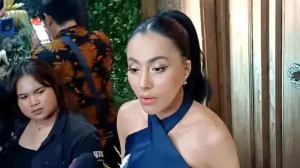 Denada Ingin Menikah Lagi, Ini Syarat untuk Calon Suaminya!