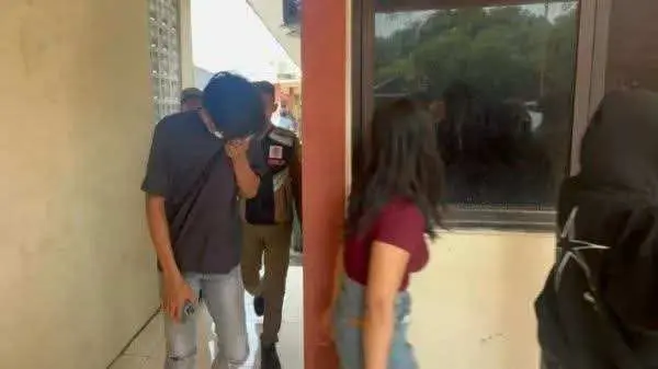 Razia Kos di Mojokerto, Tiga Pasangan Terjaring