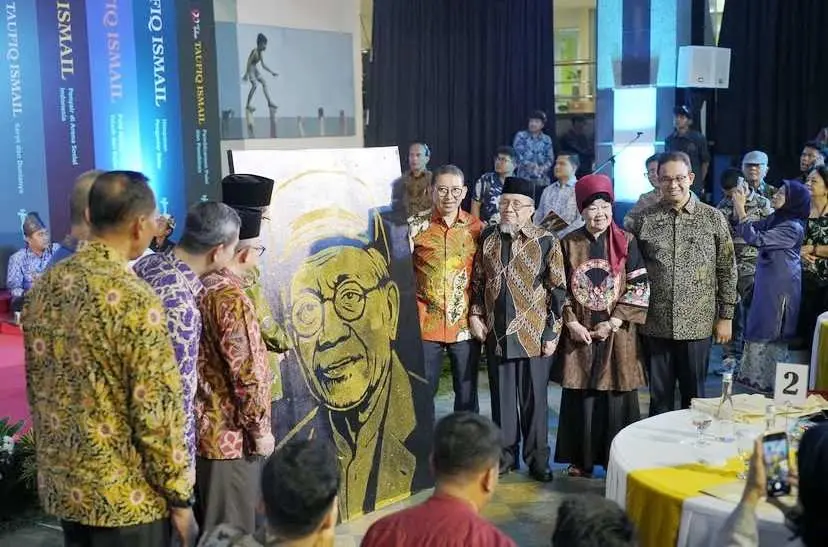 Merayakan 90 Tahun Taufiq Ismail, Fadli Zon Hadir: Mengakar ke Bumi, Menggapai ke Langit