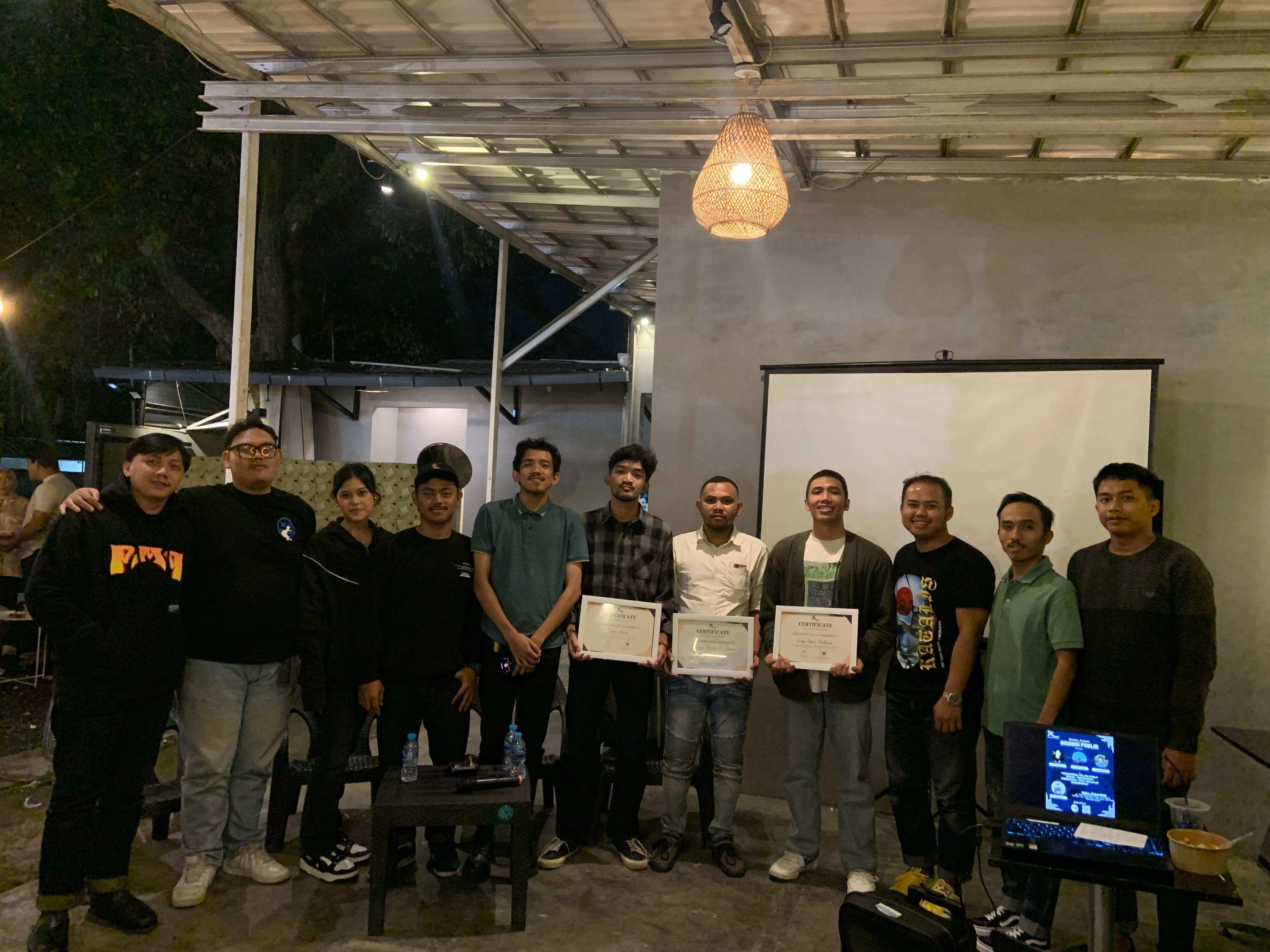 Demokrasi Dalam Kabut Media, Katalis Dorong Literasi Kritis dan Partisipasi Publik