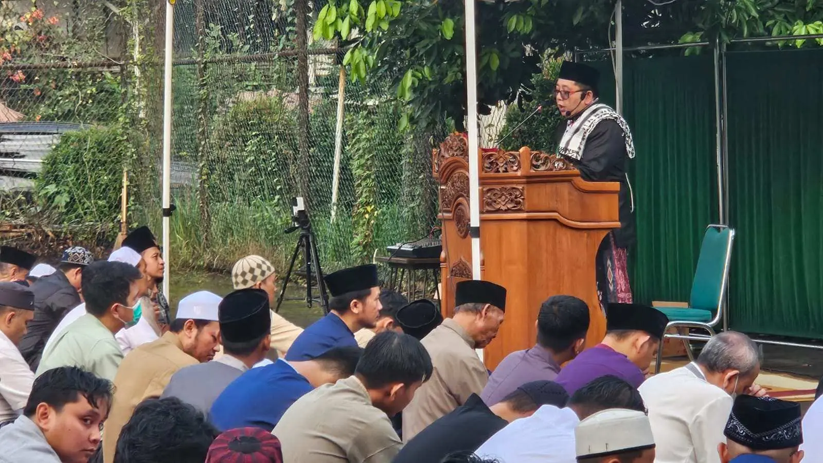 Khutbah Idul Adha 2025, H. Ricky Kurniawan, Lc Serukan Keikhlasan Berkurban dan Doa untuk Muslim Gaza