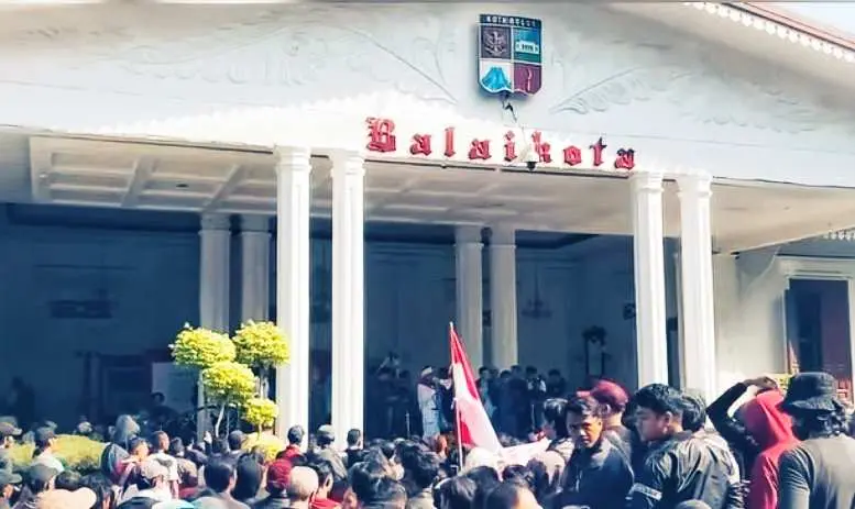 Pedagang Pasar Bogor Demo di Balaikota: Minta Penataan yang Adil dan Tolak Relokasi Sepihak