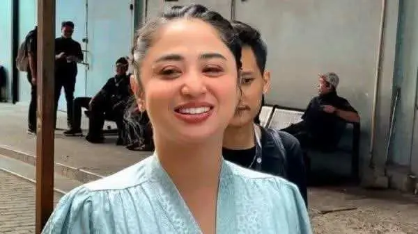 Tanggapan Santai Dewi Perssik usai Dinobatkan sebagai Duta Salah Lirik: yang Penting Eksis!