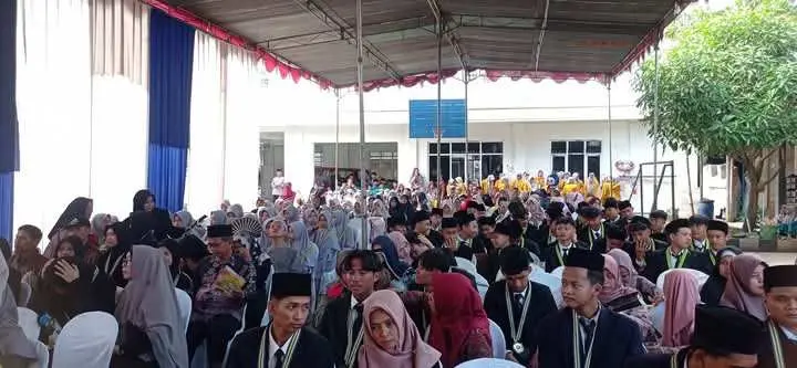 Haflah Akhirussanah PontrenMU Daarul ‘Ulum Majenang: Titik Awal Kontribusi Santri untuk Umat dan Persyarikatan