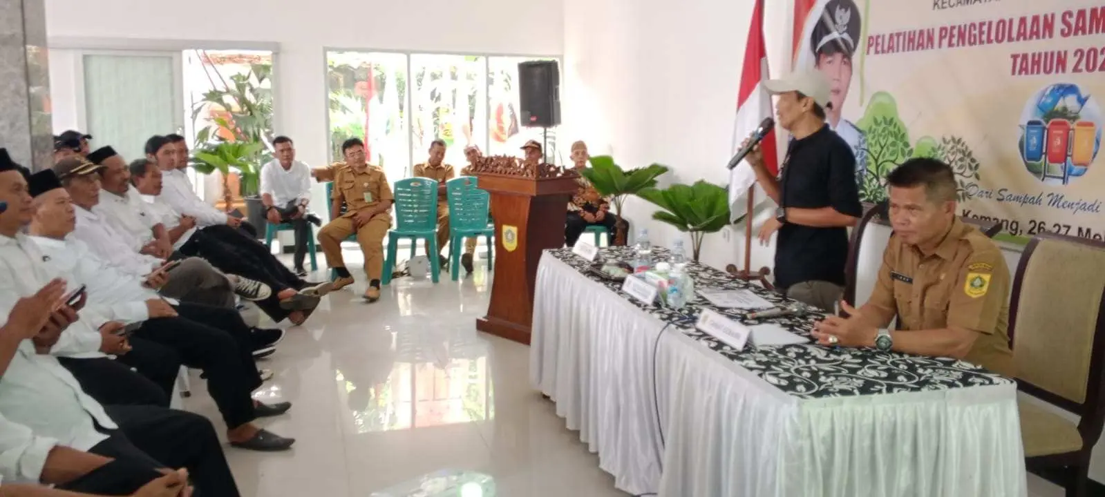 Desa Kemang Luncurkan Pelatihan Pengelolaan Sampah Berbasis Maggot, Warga Diajak Ubah Limbah Jadi Rupiah