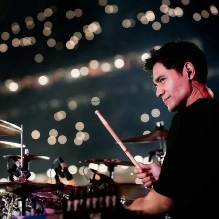 Alasan Tyo Nugros Mau Main Bareng Dewa 19 Lagi: Beberapa Part Perlu Dibawain Pemain Aslinya?