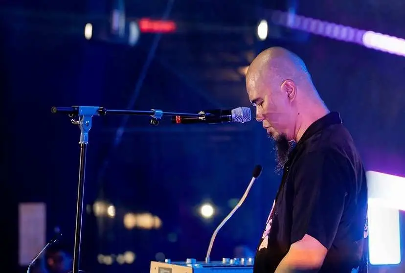 Dewa 19 Saat Rekaman Album Pertama: Produser Rela Jual Mobil BMW Pribadi