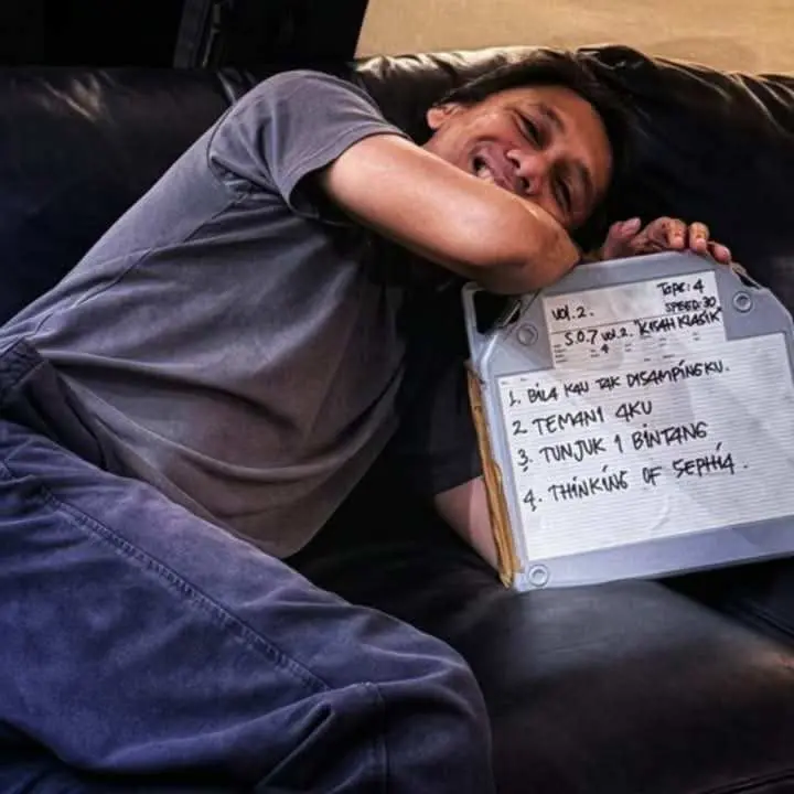 Eross Sheila On 7 Berjumpa Kisah Klasik di Jakarta, Mampir ke Markas Sony Music