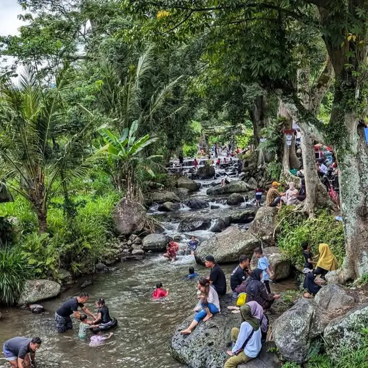 Wisata Murah di Kudus, Sungai Dukuhwaringin: Cukup Bayar Parkir Rp2 Ribu Bebas Bermain Air