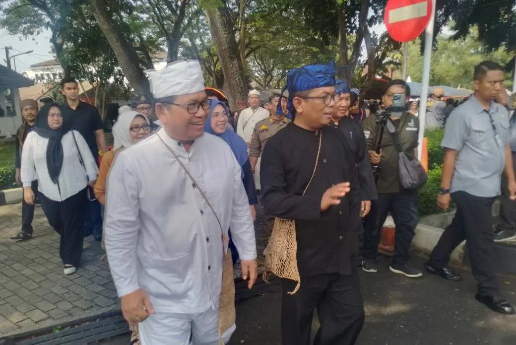 Ribuan Warga Baduy Tempuh Puluhan Kilometer Demi Seba di Pendopo Gubernur Banten