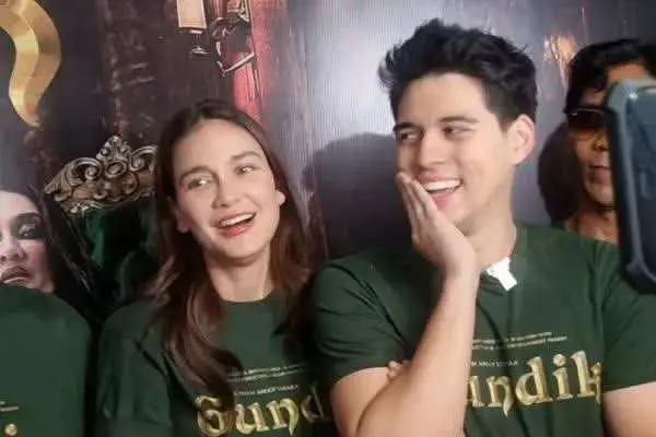 Luna Maya dan Maxime Bouttier Kompak Minta Doa Jelang Hari Bahagia: Undangan Pernikahan Sempat Bocor?