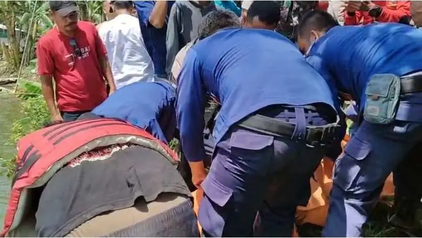 Remaja Tewas Saat Cari Ikan di Situ Pondok Sindang Jaya, BPBD Tangerang Evakuasi Berjam-jam