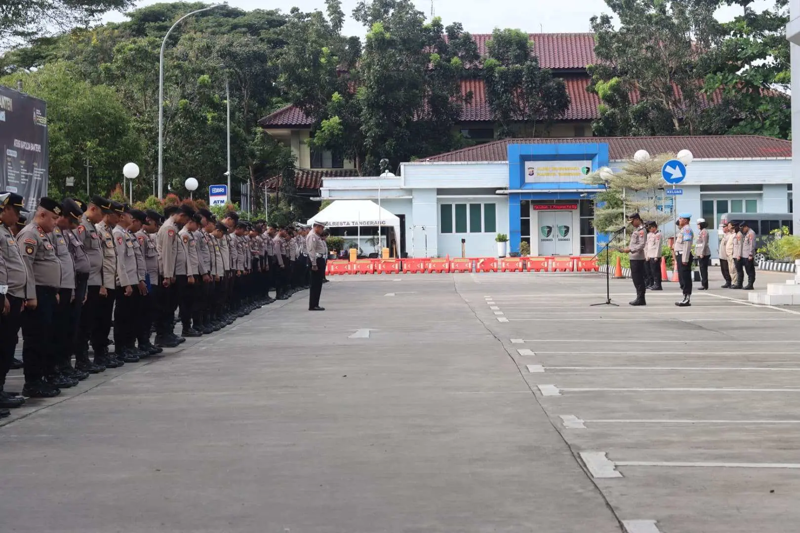 Polresta Tangerang Gelar Apel Siaga Pengamanan PSU Kabupaten Serang dan Peringatan Wafat Isa Al-Masih