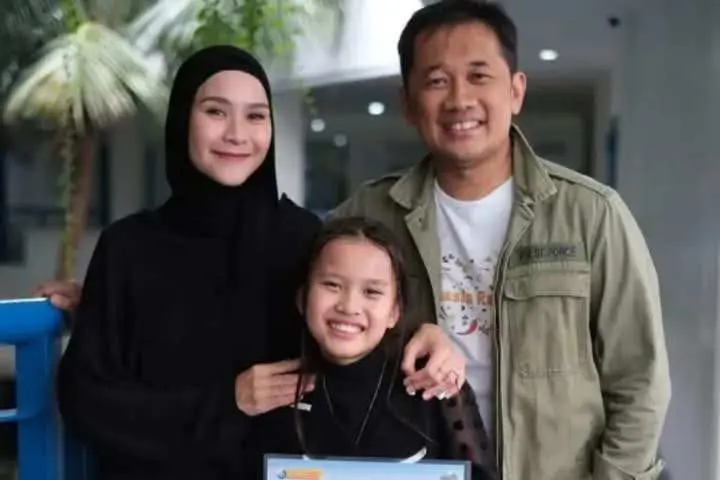 Zaskia Adya Mecca Lebaran di Jakarta dan Yogyakarta, Utamakan Keadilan untuk Dua Keluarga