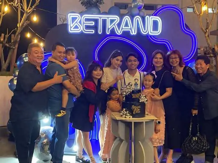 Betrand Peto Ultah ke 20, Berharap Semakin Sukses di Dunia Musik, Ada Harapan Lainnya?