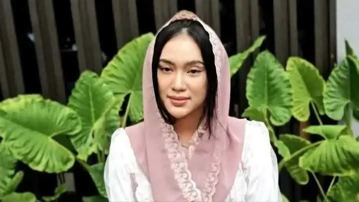 Alorissa Terkejut Digosipkan Jadi Calon Istri Verrell Bramasta, Ini Katanya!