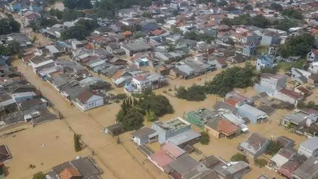 Banjir Bekasi Makin Parah: Hujan Deras dan Air Kiriman Jadi Faktor Penyebabnya