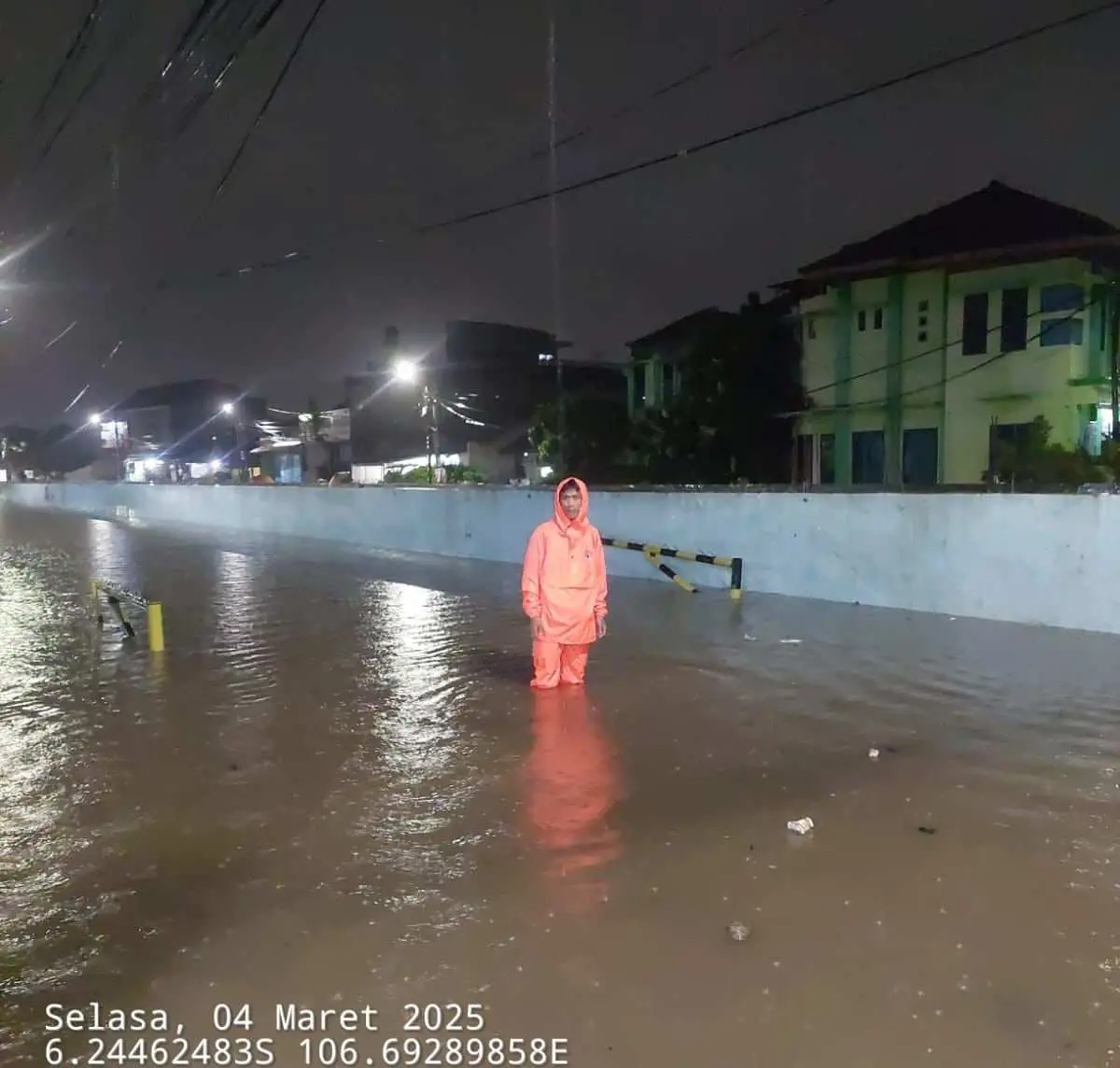 Banjir di Tangerang Selatan: 5 Kecamatan Tergenang
