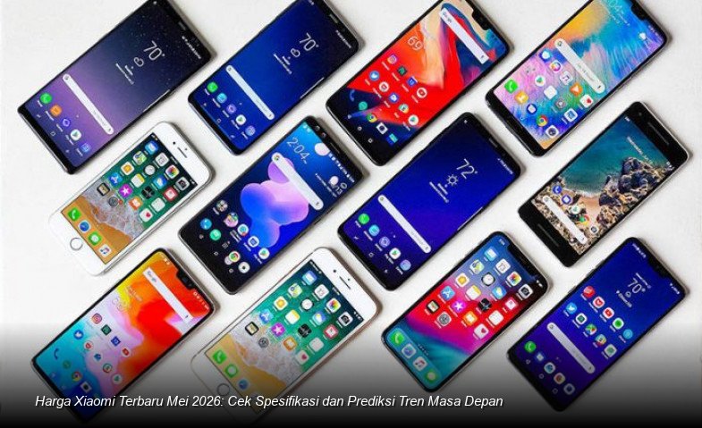 Tampilan detail modul kamera belakang smartphone Xiaomi yang ramping dengan finishing kaca matte yang memantulkan cahaya studio.